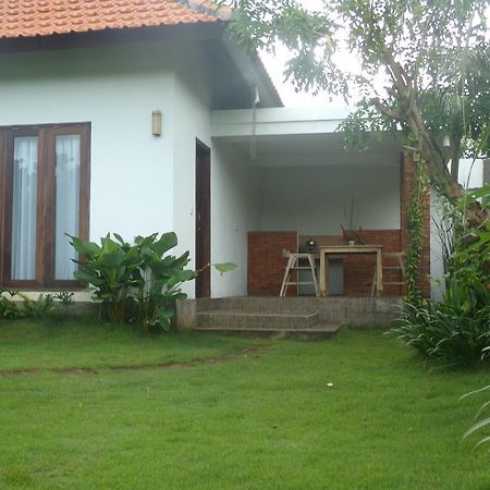 Green Bowl Bali Homestay Kuta Selatan Extérieur photo